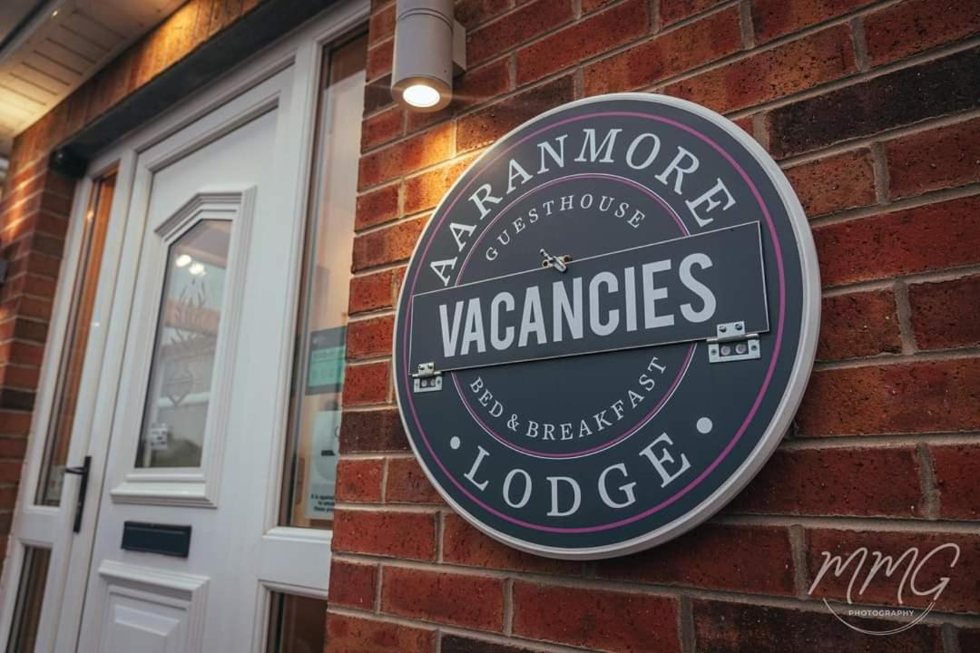 Aaranmore Lodge Guest House Portrush Exterior photo