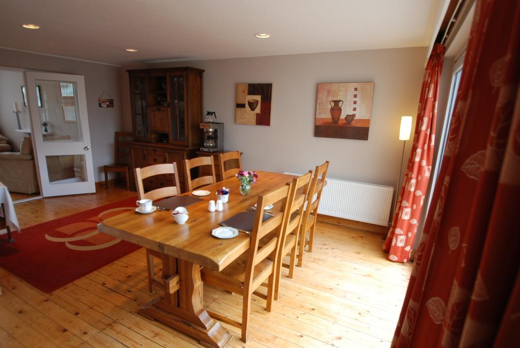 Aaranmore Lodge Guest House Portrush Exterior photo