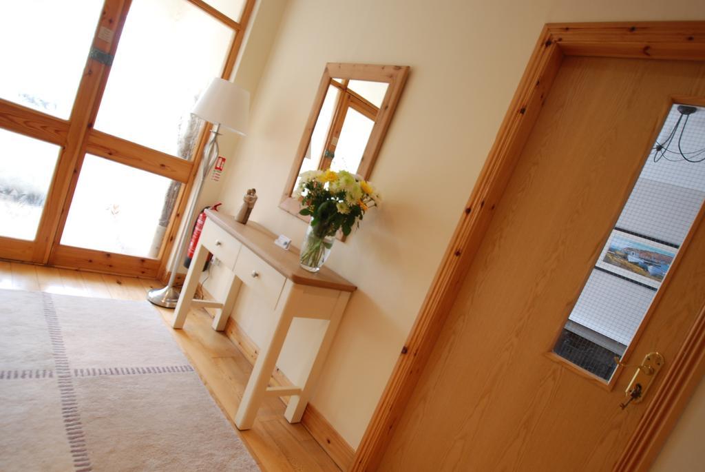 Aaranmore Lodge Guest House Portrush Exterior photo